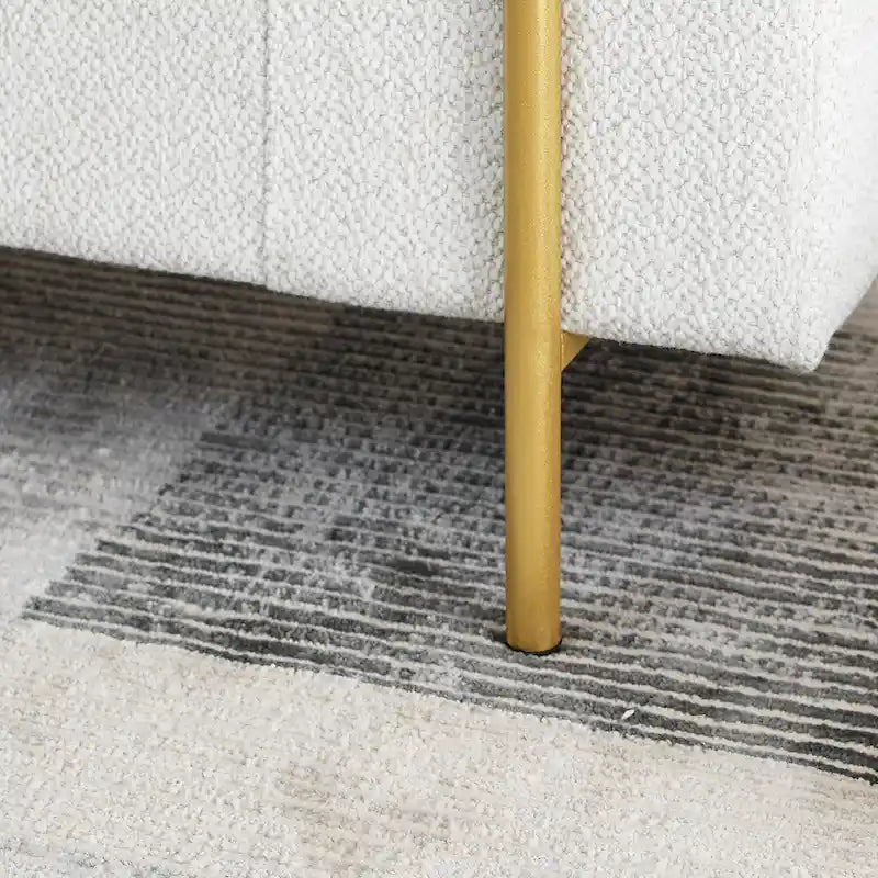 Banc de rangement Harper en lin avec accoudoirs cylindriques et pieds en métal doré