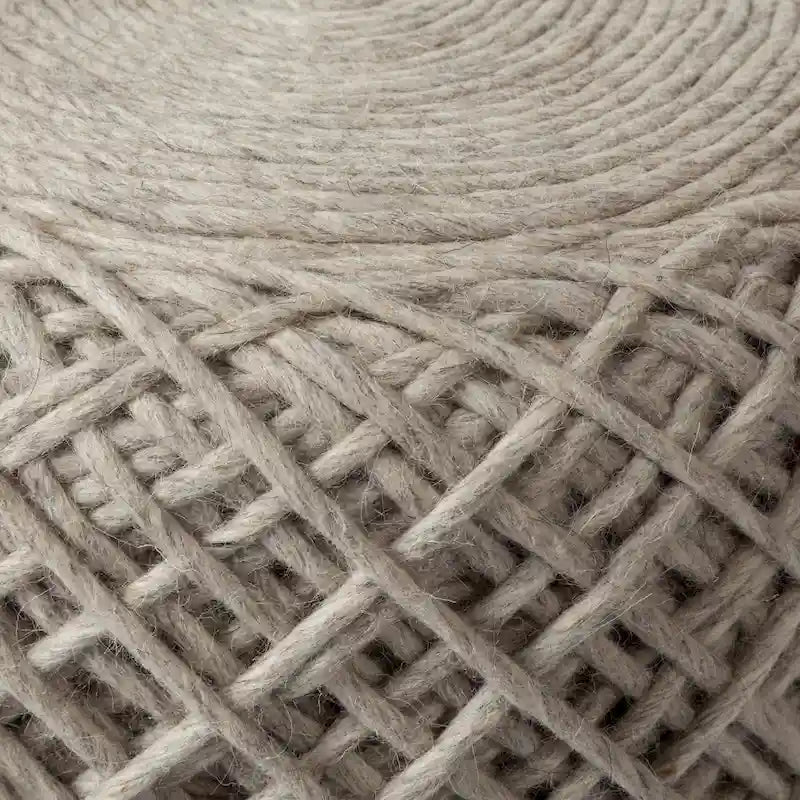 Pouf rond en laine tressée marron Allium