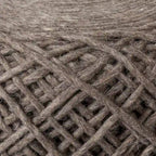 Pouf rond en laine tressée marron Allium