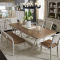 Table de salle à manger avec tréteaux, chaises et banc blanc antique, style ferme revisité