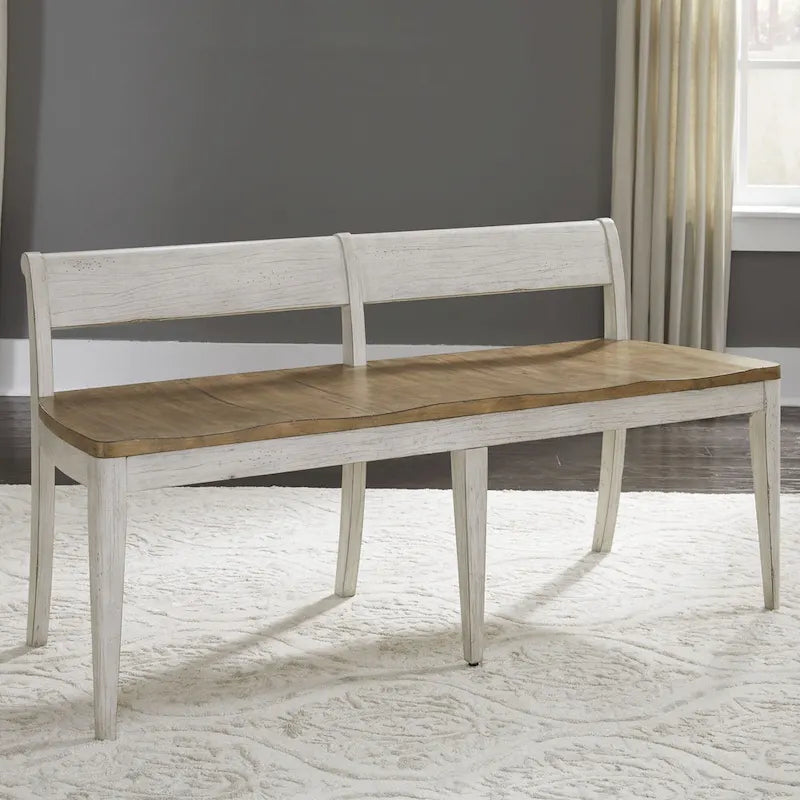 Table de salle à manger avec tréteaux, chaises et banc blanc antique, style ferme revisité