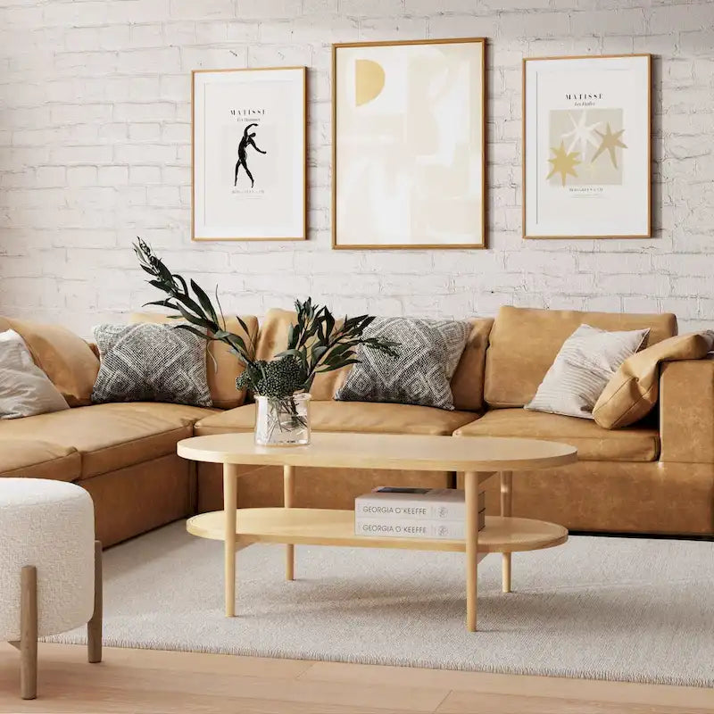 Table basse ovale à 2 niveaux Sonia Bohemian en bois clair avec étagère de rangement en rotin
