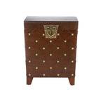 Table d'appoint coffre Liatris Nailhead Espresso