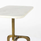 Table d'appoint rectangulaire à plateau en marbre blanc et piètement en métal doré - 17,3 L x 11,3 l x 22,8 H