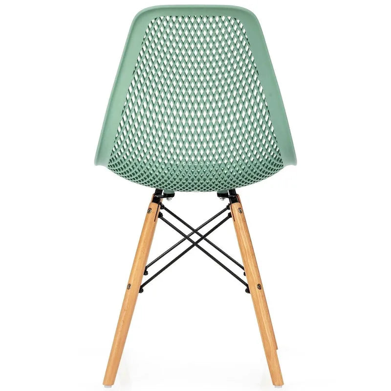 Chaise creuse moderne en plastique avec pieds en bois