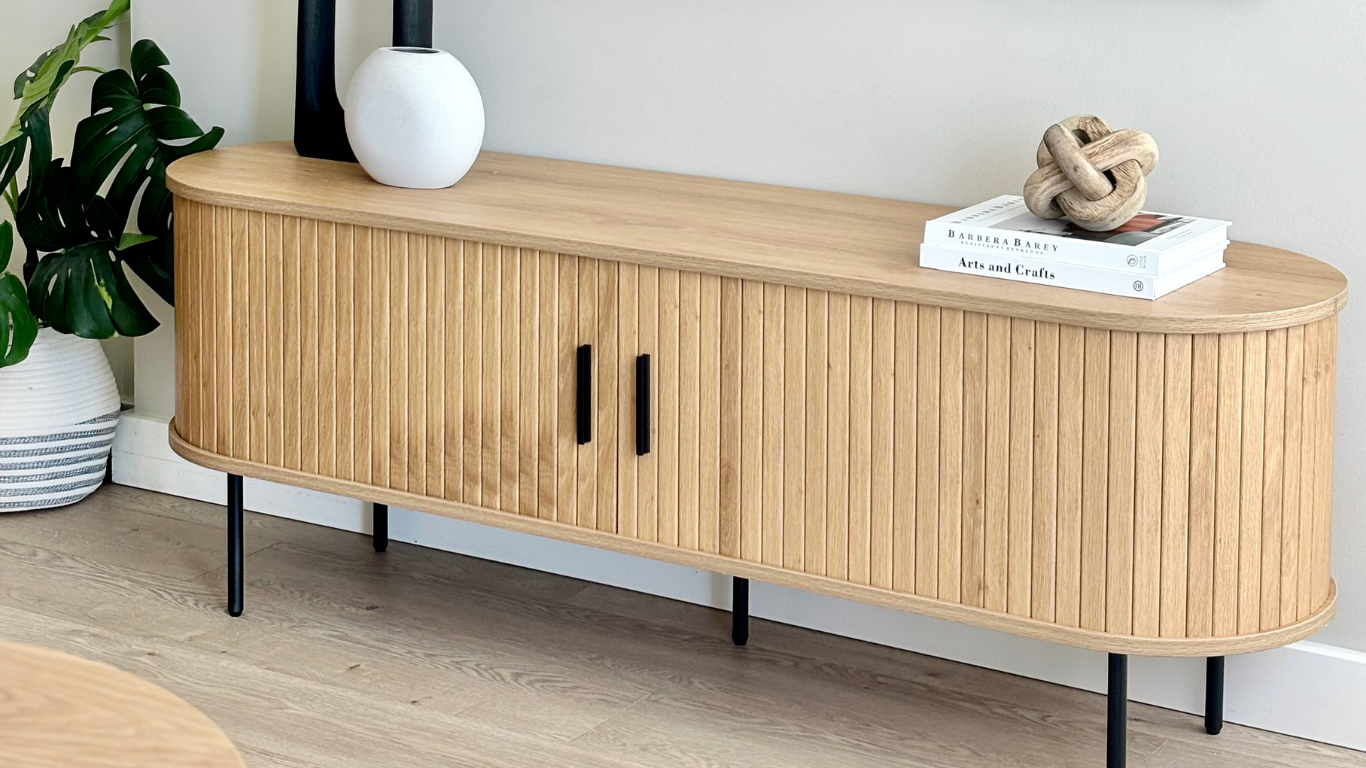 Fluted Oak TV Cabinet with Rounded Silhouette for Living Room